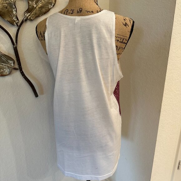 Bold Graphic Sublimation Tank Top – NWOT - Size M - Picture 3 of 4
